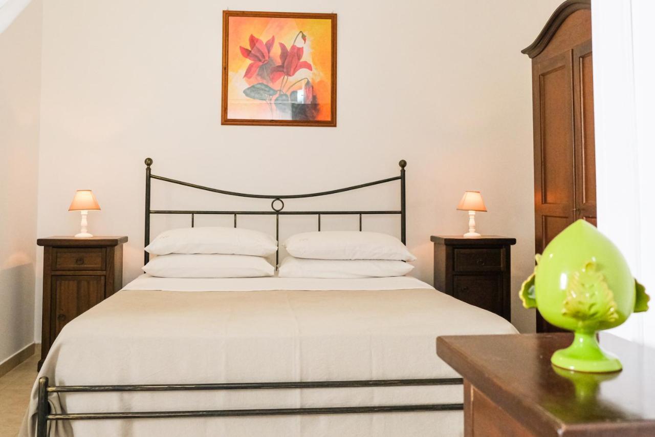 Terra D'Otranto Bed and Breakfast Uggiano La Chiesa Buitenkant foto