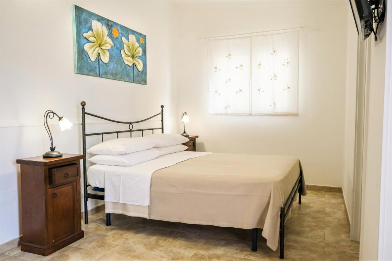 Terra D'Otranto Bed and Breakfast Uggiano La Chiesa Buitenkant foto